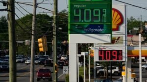 La economía en forma de K está apareciendo en la bomba de gas: la Fed de Nueva York