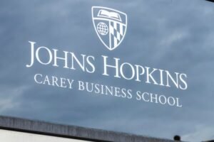 Johns Hopkins Business School recibe un regalo de 50 millones de dólares