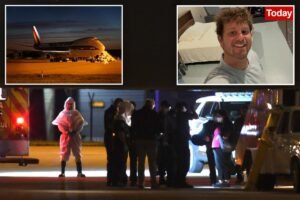 Los estadounidenses rescatados de un crucero afectado por hantavirus llegan a EE. UU., incluidos influencers que escribieron en blogs entre lágrimas sobre las muertes.