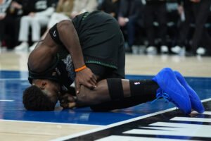 Edwards recibió autorización para jugar con los Timberwolves en el primer partido de la serie contra los Spurs después de una rápida rehabilitación.