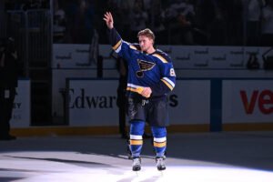 El contrato de Dylan Holloway con la NHL por 38,75 millones de dólares lo sitúa entre los ex alumnos de Badgers