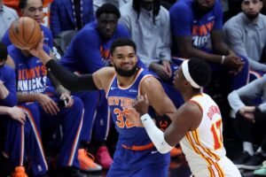El pívot Karl-Anthony-Towns ayudó a transformar la ofensiva de los Knicks contra los Hawks