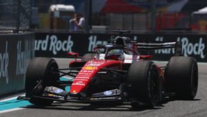 Leclerc de Ferrari fue el más rápido en los entrenamientos de Miami