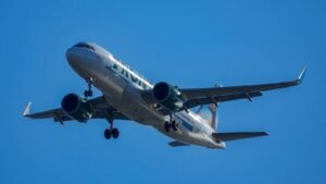 Informe: Persona atropellada por un avión de Frontier Airlines caminando en la pista del Aeropuerto Internacional de Denver: Informe