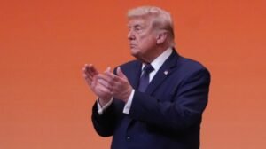Trump dice que China aceptó comprar soja, energía y aviones Boeing