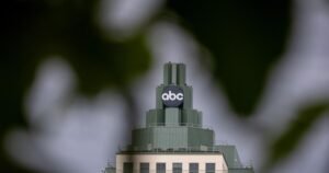 El ABC de Disney desafía a FCC, aumentando la lucha por la libertad de expresión