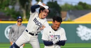St. John Bosco ganó el primer partido de los playoffs con un hit en la undécima entrada