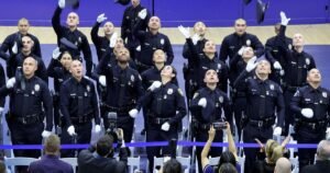 La policía de Los Ángeles lucha por encontrar suficientes agentes para los Juegos Olímpicos