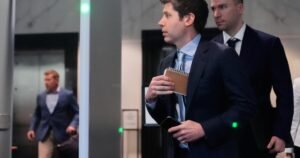 El presidente de supervisión busca información de Sam Altman de OpenAI sobre posibles conflictos financieros