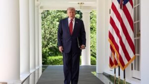 Trump dice que Rusia y Ucrania aceptaron su solicitud de un alto el fuego de tres días e intercambio de prisioneros