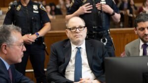 Juez declara dominio en el juicio por violación de Harvey Weinstein después de un estancamiento del jurado