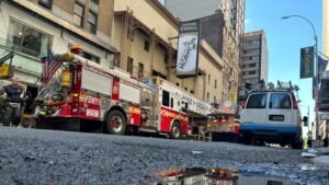 Incendio eléctrico mantendrá cerrado el teatro que presenta ‘El Libro de Mormón’ hasta el 17 de mayo