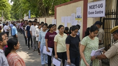 Filtración del examen NEET: el tribunal de Delhi amplía la custodia judicial de 10 acusados ​​hasta el 11 de julio (HT_PRINT)